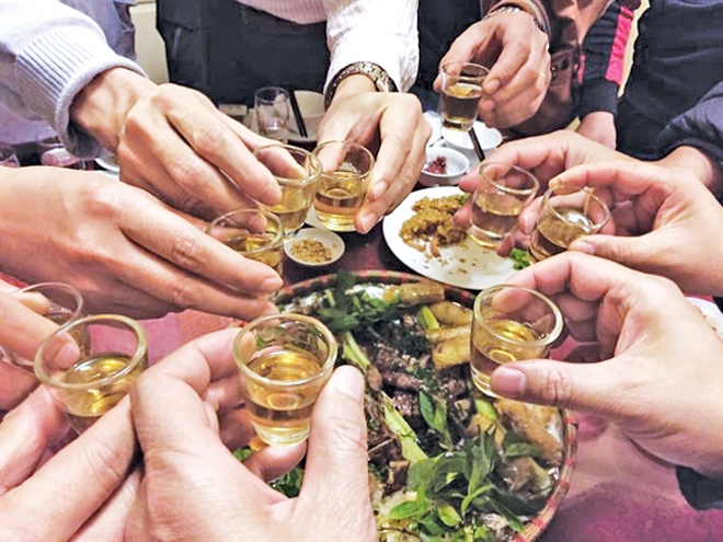 Bệnh gout trẻ hóa, hậu quả khôn lường nếu không xử lý kịp thời