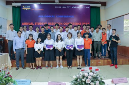 Sinh viên Đại học FPT đồng loạt đạt giải tại Hội Nghị Nghiên Cứu Khoa học 2018