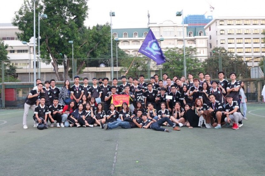 Đội tuyển bóng đá sinh viên nam ULIS giành giải Nhì giải bóng đá sinh viên Đại học Quốc gia Hà Nội năm 2020