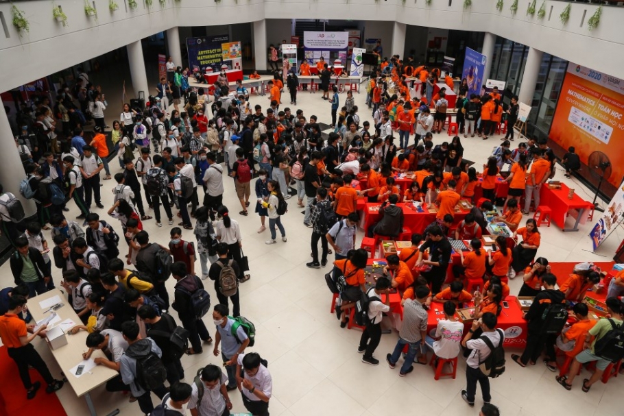 Ngày hội Toán học mở tại Đại học FPT Cần Thơ thu hút gần 2000 người đến tham dự