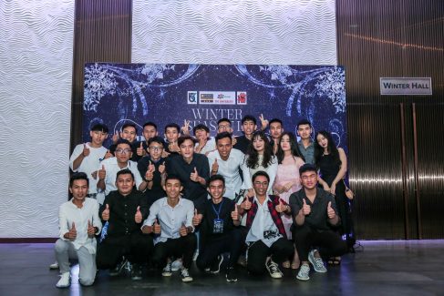 Lộ diện Queen and King đại học FPT tại đêm dạ hội Winter Season III: Frozen Land