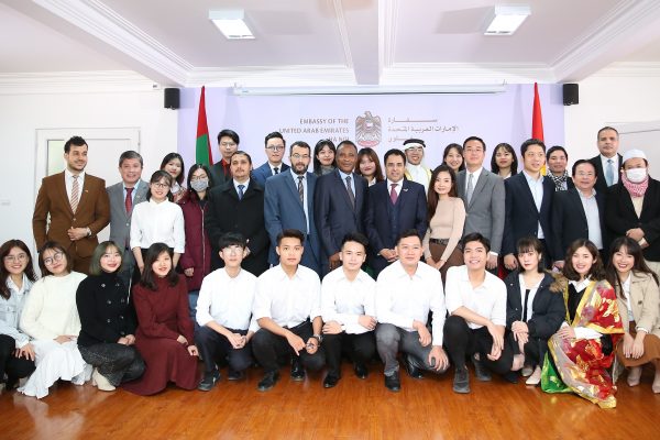 Bộ môn NN&VH Ả Rập tham gia lễ kỷ niệm Ngày Quốc tế tiếng Ả Rập 18/12 do Đại sứ quán UAE tại Việt Nam tổ chức
