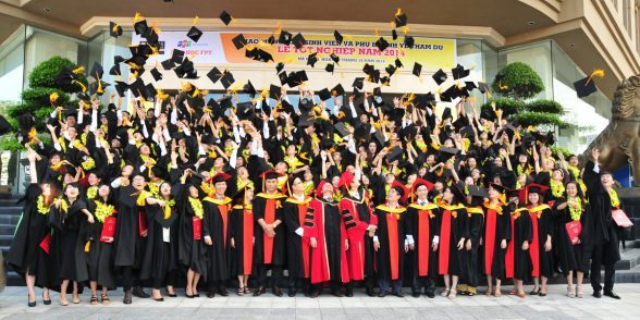 Sinh viên ĐH FPT đếm ngược tới Lễ tốt nghiệp đợt 1/ 2018