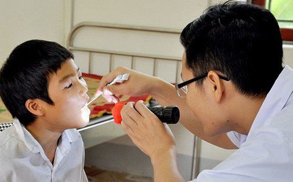 Phòng biến chứng do viêm amidan