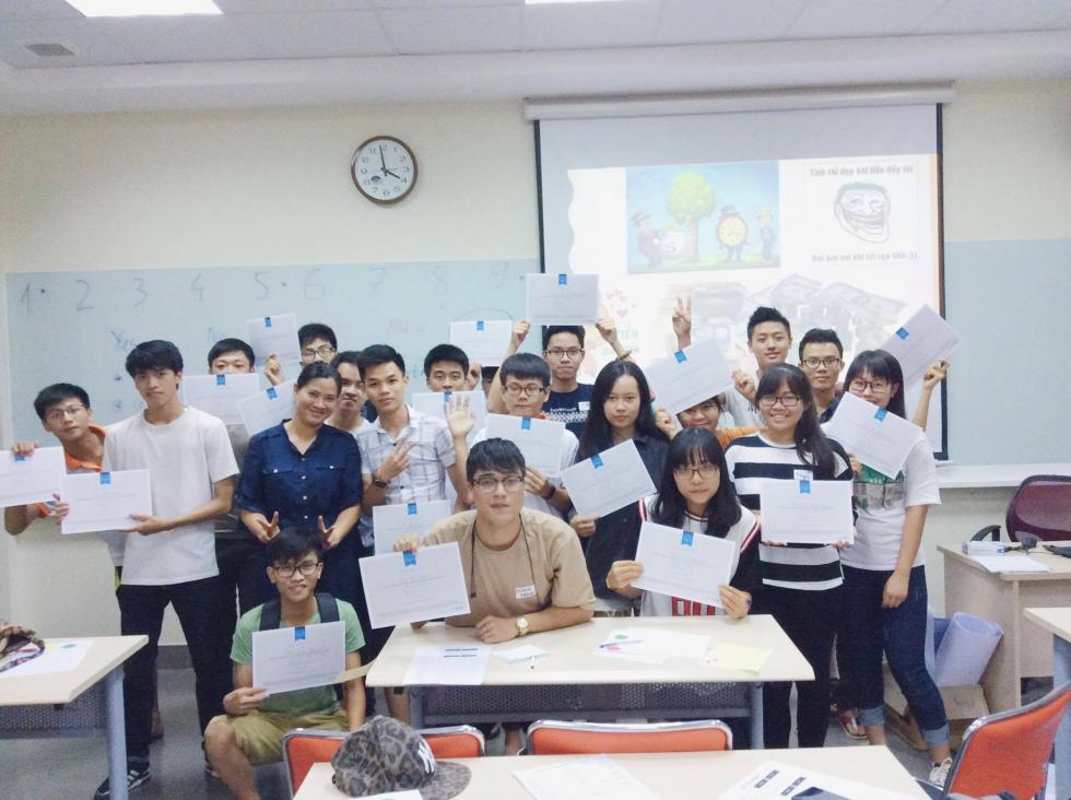 Sau hai tuần “khởi động”, các tân sinh viên học được những gì?