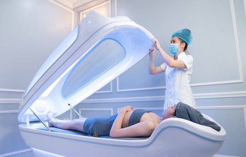 Tắm trắng phi thuyền là gì? Công dụng và Chi phí của tắm trắng phi thuyền