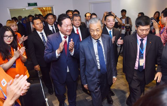 Thủ tướng Malaysia khẳng định với sinh viên Đại học FPT: Chúng tôi đang tìm kiếm nguồn nhân lực AI