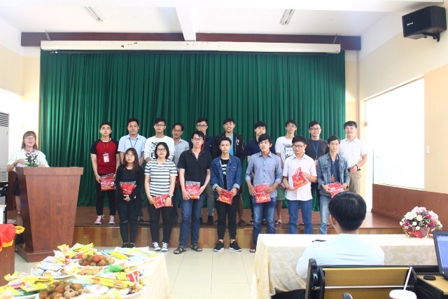 300 sinh viên được tôn vinh trong học kỳ Summer 2017