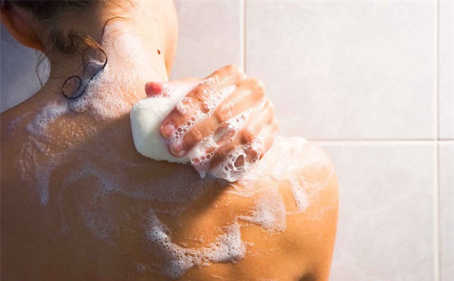 Làm gì khi đổ mồ hôi quá nhiều?