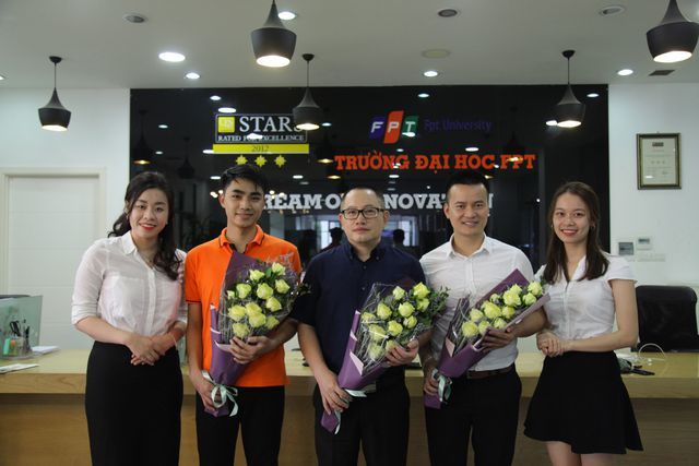 Toàn cảnh tư vấn từ A-Z tuyển sinh vào ĐH FPT năm 2019 trên báo Dân Trí