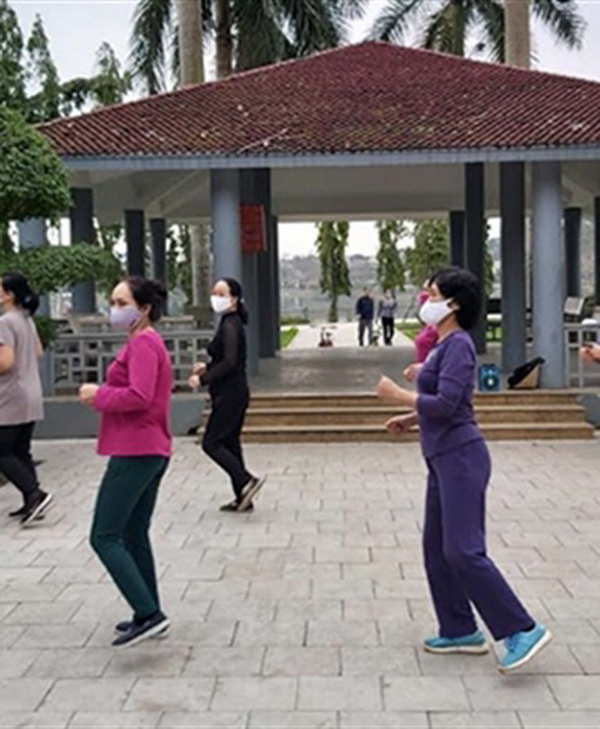 Tê tay chân, không được chủ quan