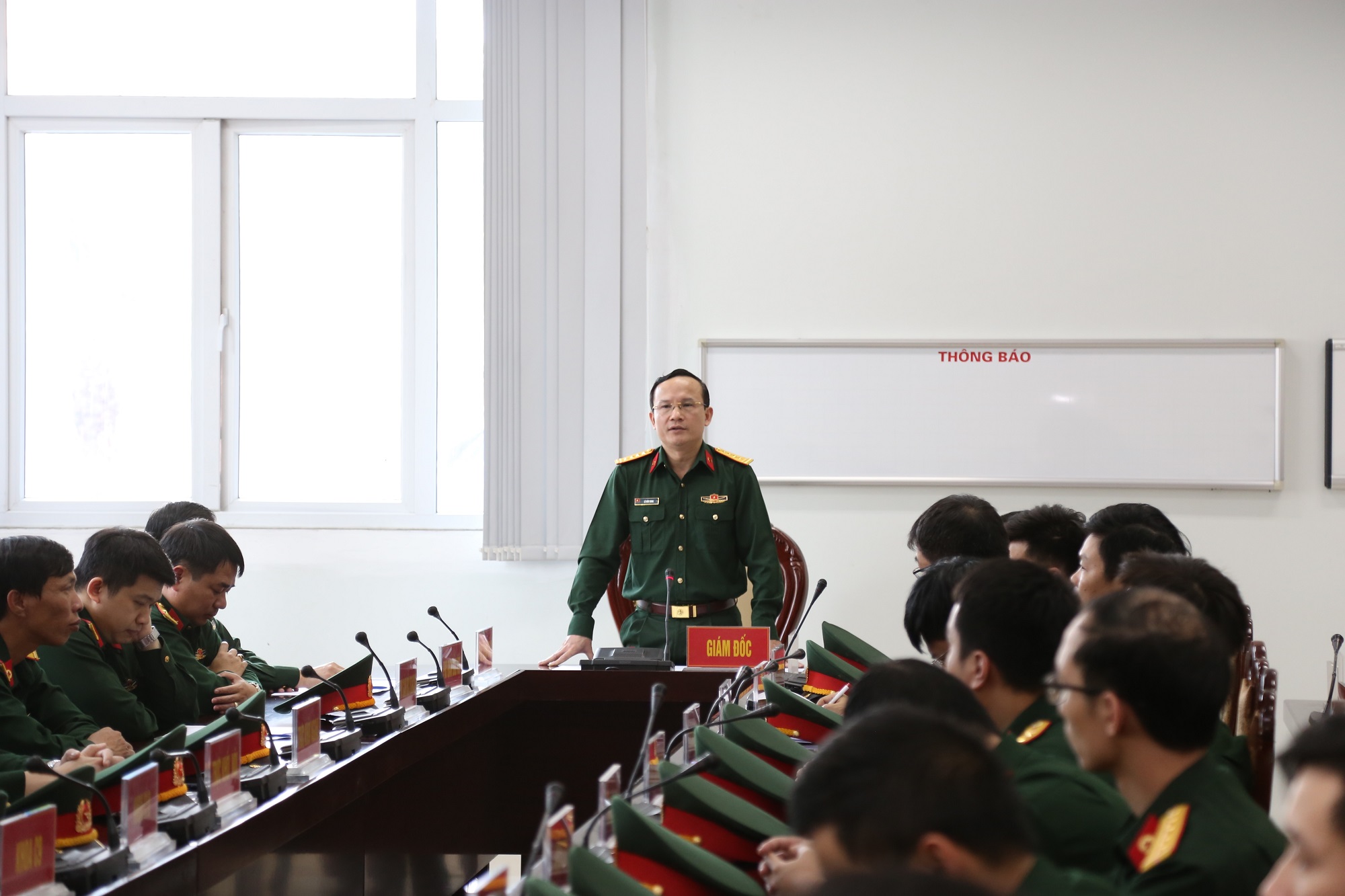 Quán triệt giao nhiệm vụ huấn luyện Đội Phẫu thuật cứu chữa cơ bản