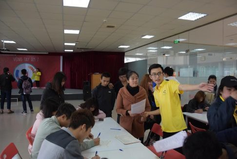 Sinh viên Đại học FPT sẻ chia yêu thương từ những giọt máu hồng