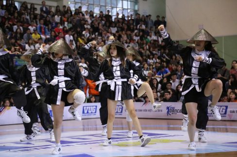 Chung kết VUG 2018: ĐH FPT giành lại ngôi vương Futsal, HV Tài Chính lần đầu đăng quang Dance Battle