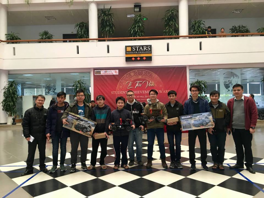 ĐH FPT sẵn sàng trước vòng Bán kết Cuộc đua số 2017-2018