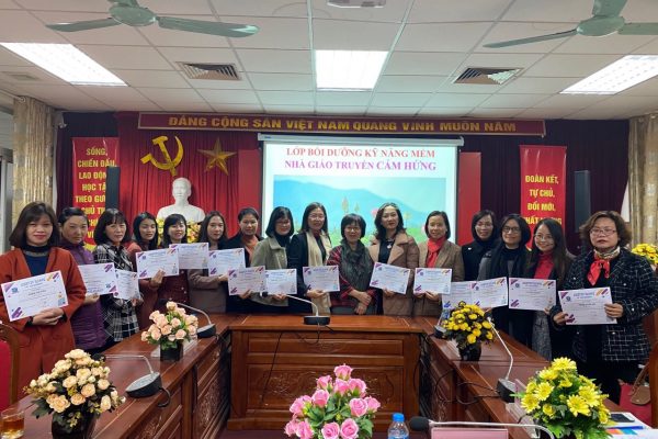 Tổ chức chương trình tập huấn “Nhà giáo dục truyền cảm hứng” cho cán bộ Học viện Y Dược học Cổ Truyền Việt Nam