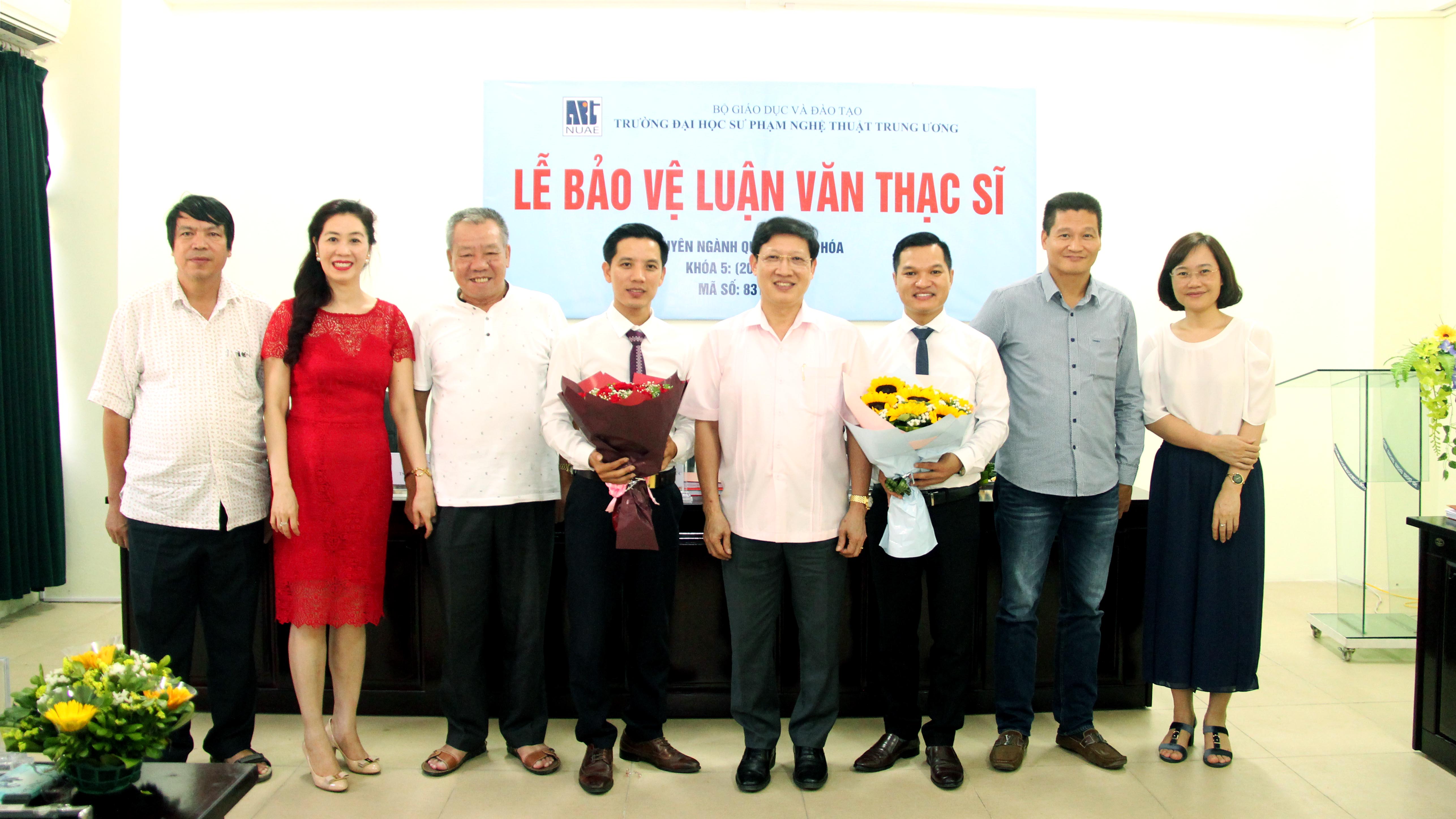 Lễ bảo vệ luận văn của hai học viên Lê Hồng Phúc và Vũ Xuân Tiến, k5 - Chuyên ngành Quản lý Văn hóa