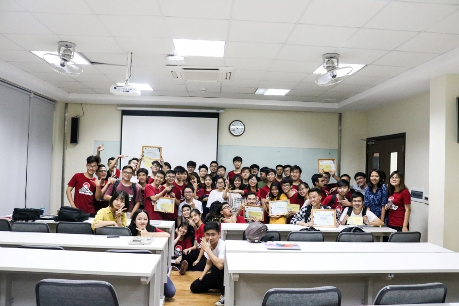 “Vén màn bí mật” sức hút của các Câu lạc bộ tại ĐH FPT Hà Nội