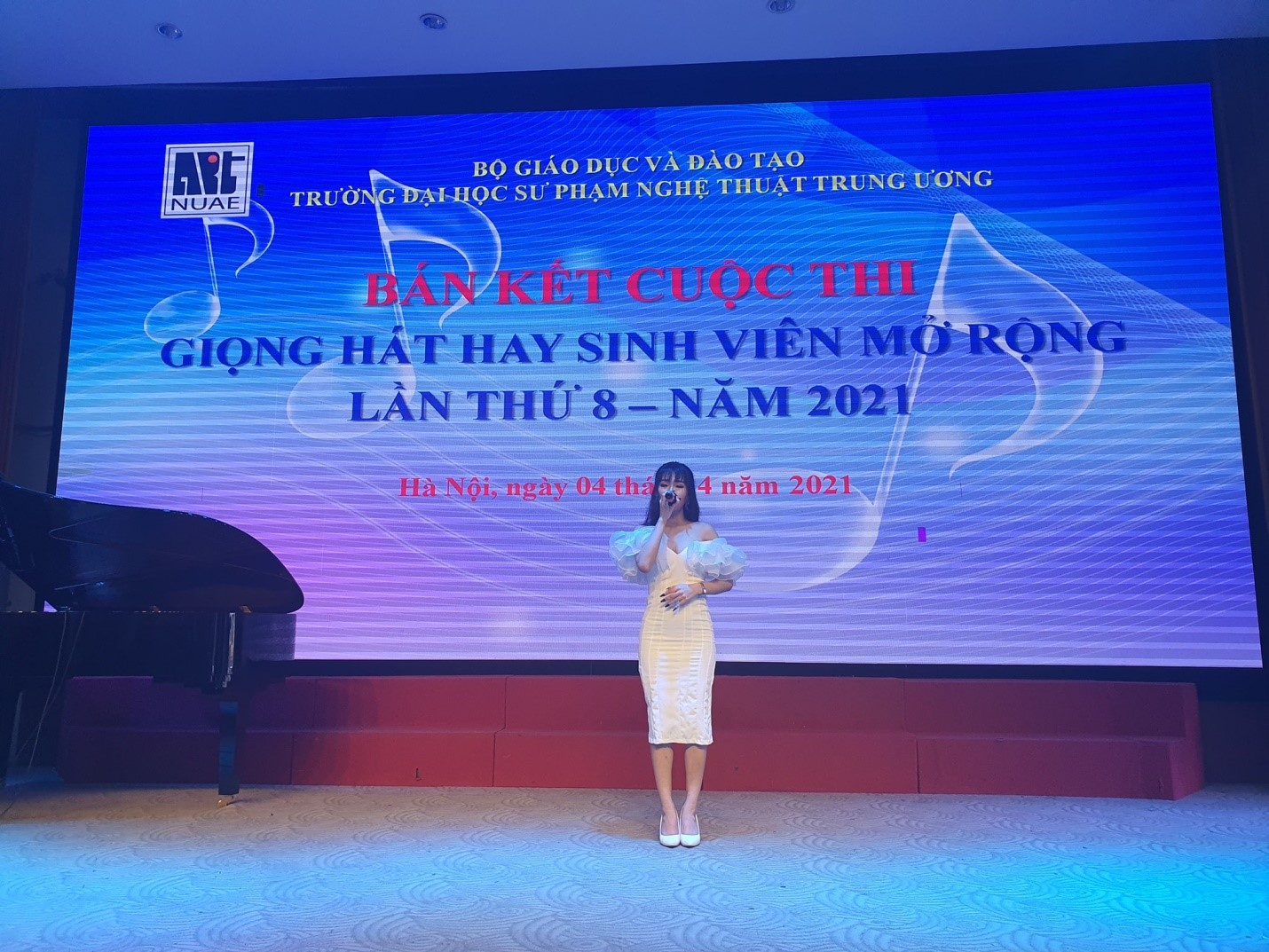 Vòng bán kết Cuộc thi Giọng hát hay sinh viên mở rộng Trường ĐHSP Nghệ thuật TW lần thứ 8 - Năm 2021