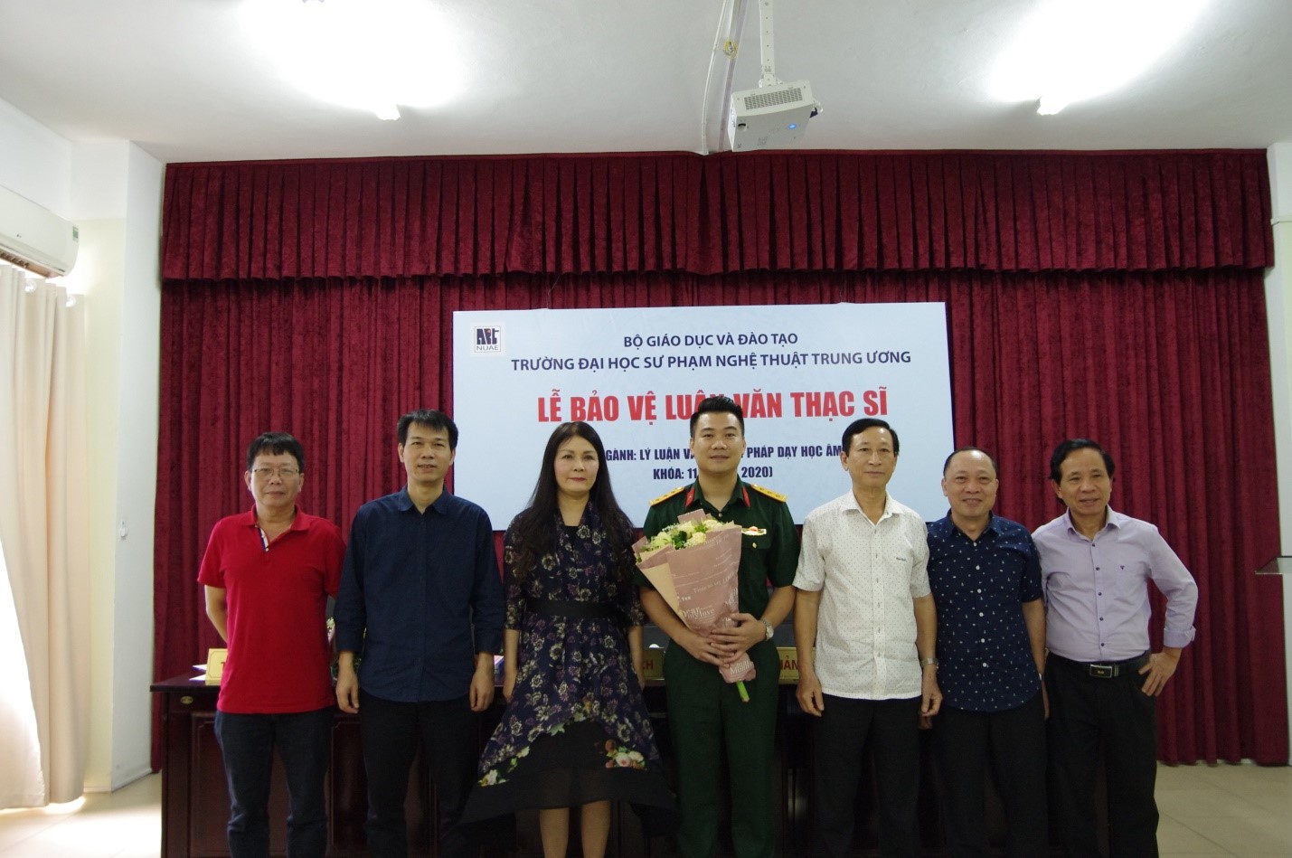 Lễ bảo vệ luận văn của học viên Ngô Văn Đức và Vũ Thị Tiên (K7, 11) - Chuyên ngành Lý luận và Phương pháp dạy học Âm nhạc