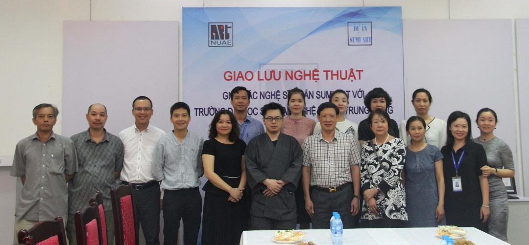 Giao lưu nghệ thuật với các nghệ sĩ Dự án Sumi Art, Nhật Bản