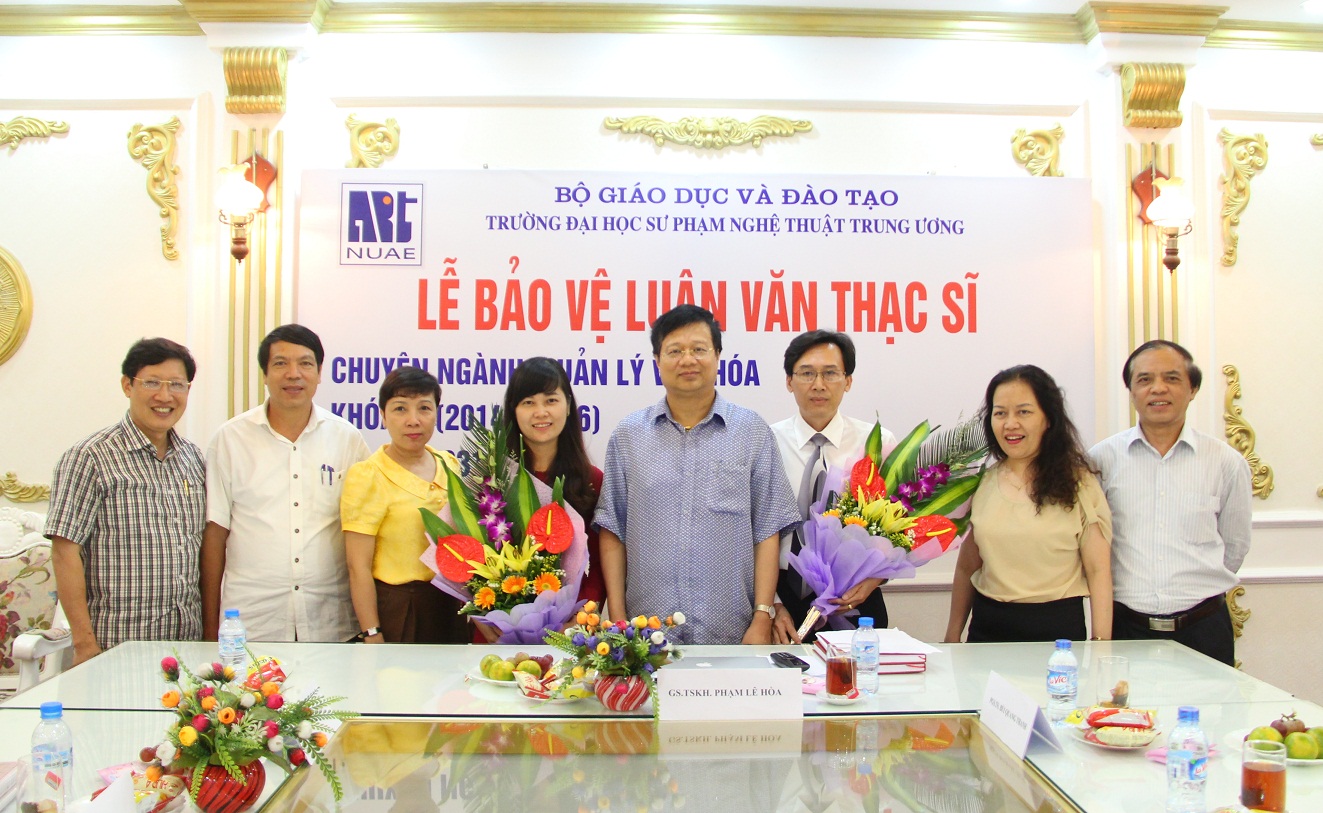 Lễ bảo vệ luận văn Thạc sĩ của hai học viên Nguyễn Xuân Trung và Nguyễn Thị Luyên