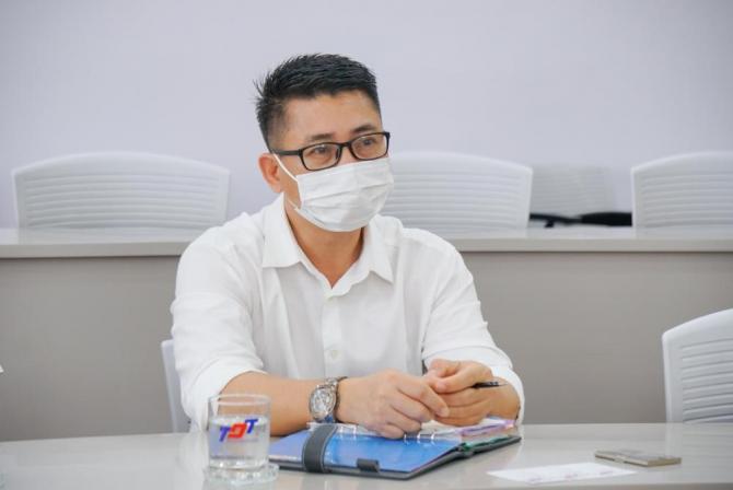 Làm việc với Tập đoàn Phong Thái