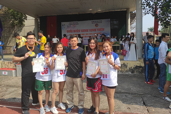 Sinh viên PTIT đạt kết quả cao tại giải Điền kinh sinh viên các trường Đại học, Học viện và Cao đẳng khu vực Hà Nội năm 2019