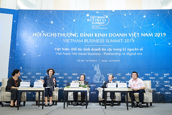 Doanh nghiệp cần có chiến lược nuôi dưỡng, ươm mầm tài năng tại các trường đại học