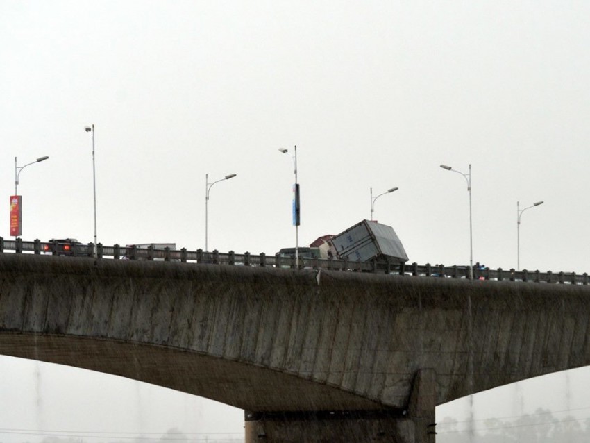 mưa dông, gió giật, Hà Nội