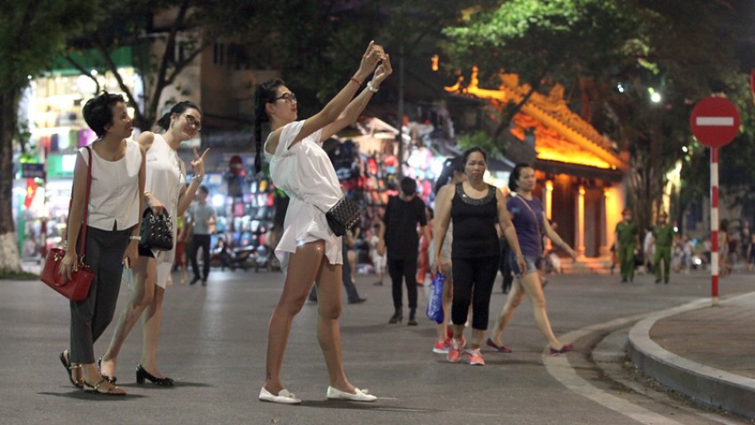 Hà Nội, phố đi bộ, Quốc khánh, phố đi bộ quanh hồ gươm, hồ gươm