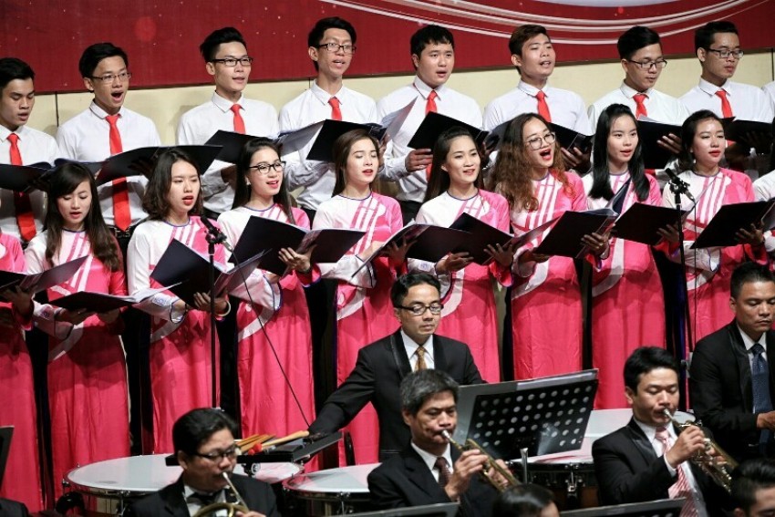 Hòa nhạc Điều còn mãi 2016, điều còn mãi, Đăng Dương, Tùng Dương,  Lê Anh Dũng, Hồng Vy, Thành Lê, Trần Mạnh Hùng,  Lê Phi Phi, Dàn nhạc Giao hưởng quốc gia