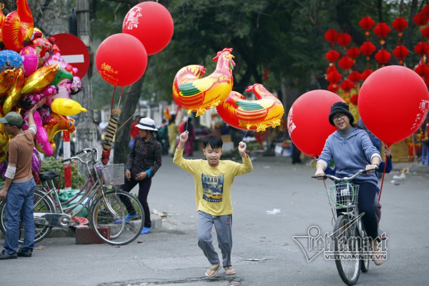 Hà Nội khác lạ trước giao thừa