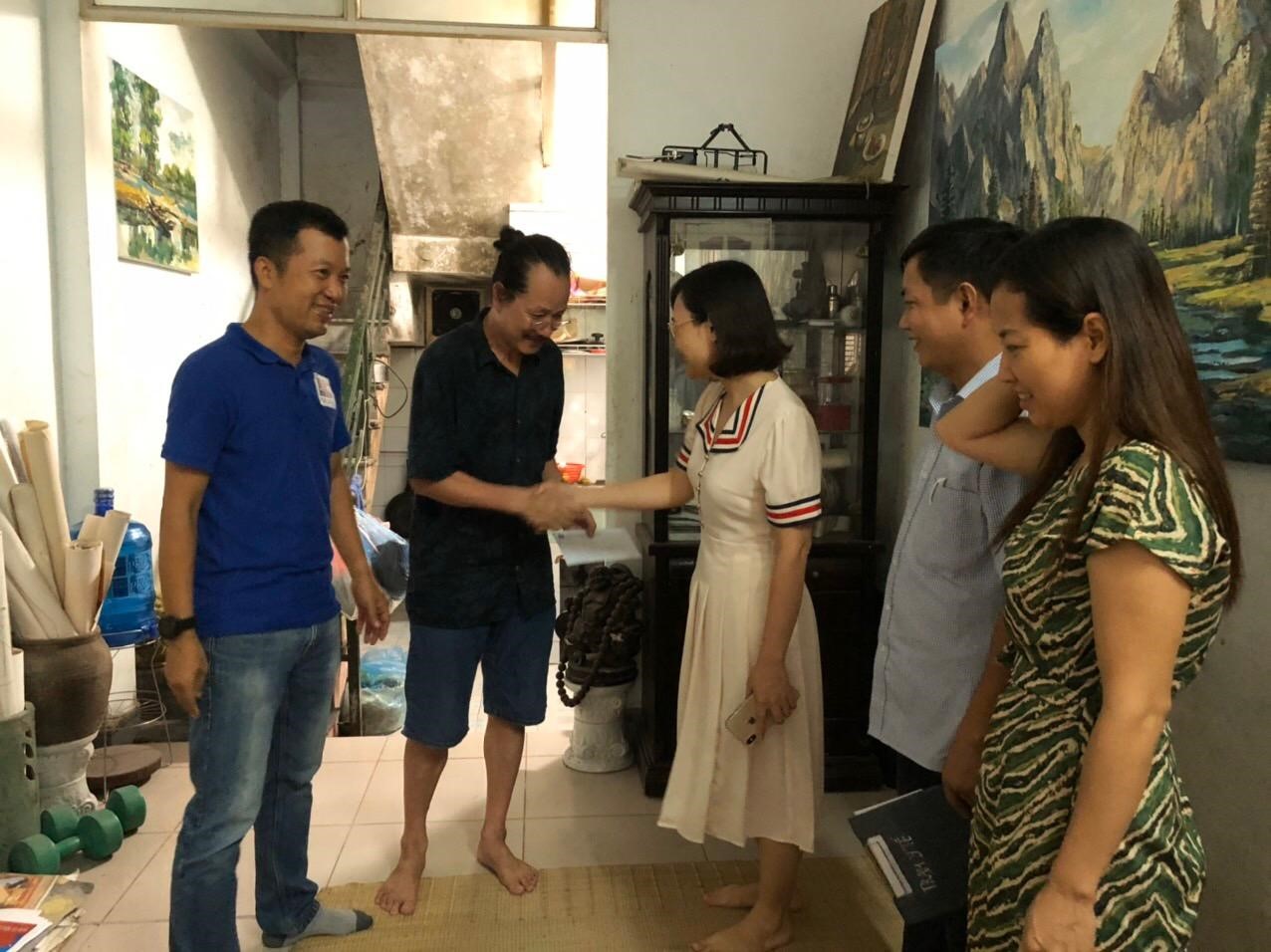 Tri ân gia đình có công với đất nước nhân ngày Thương binh liệt sỹ