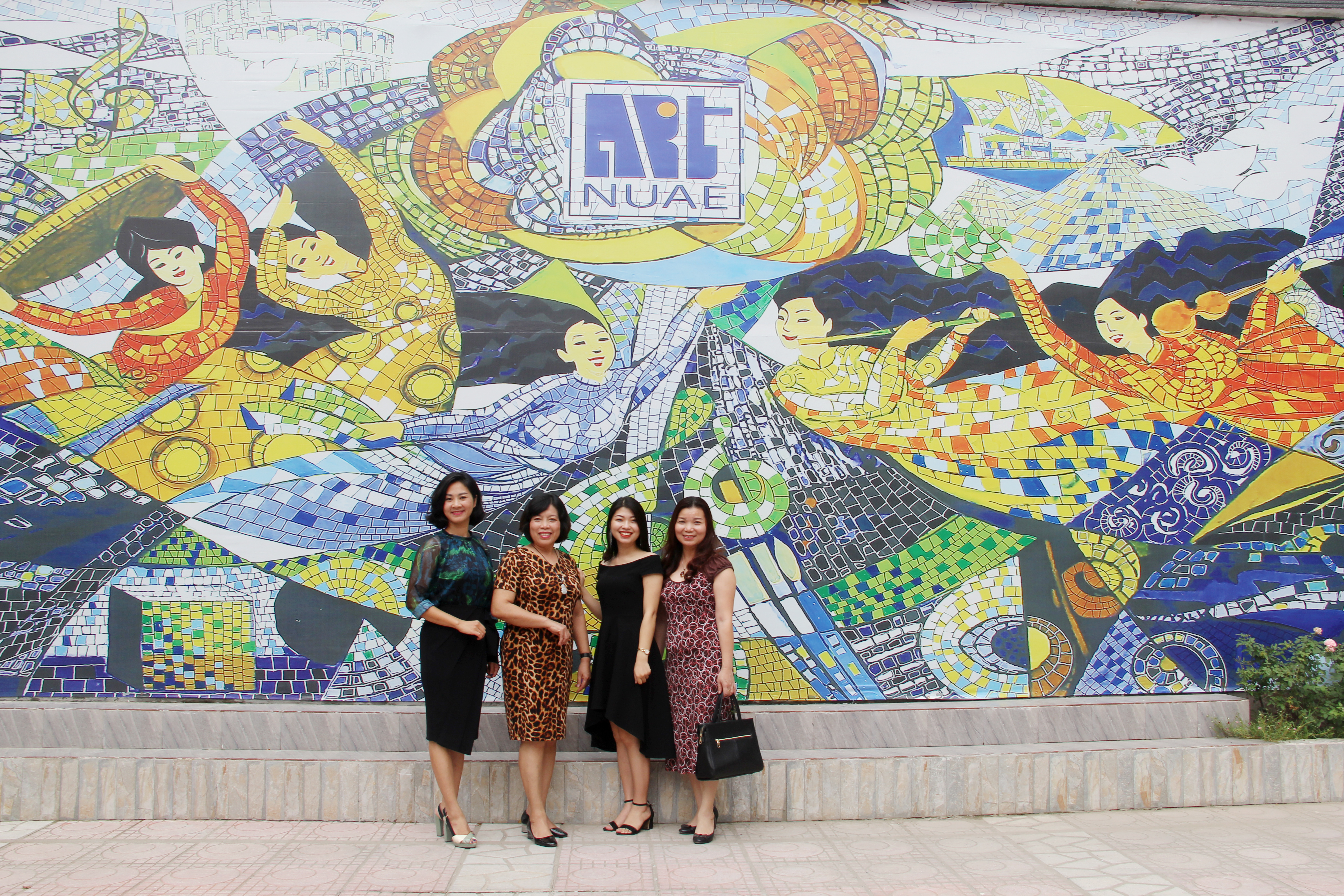 Hiệu trưởng gặp gỡ, biểu dương những gương mặt tiêu biểu của Trường ĐHSP Nghệ thuật TW