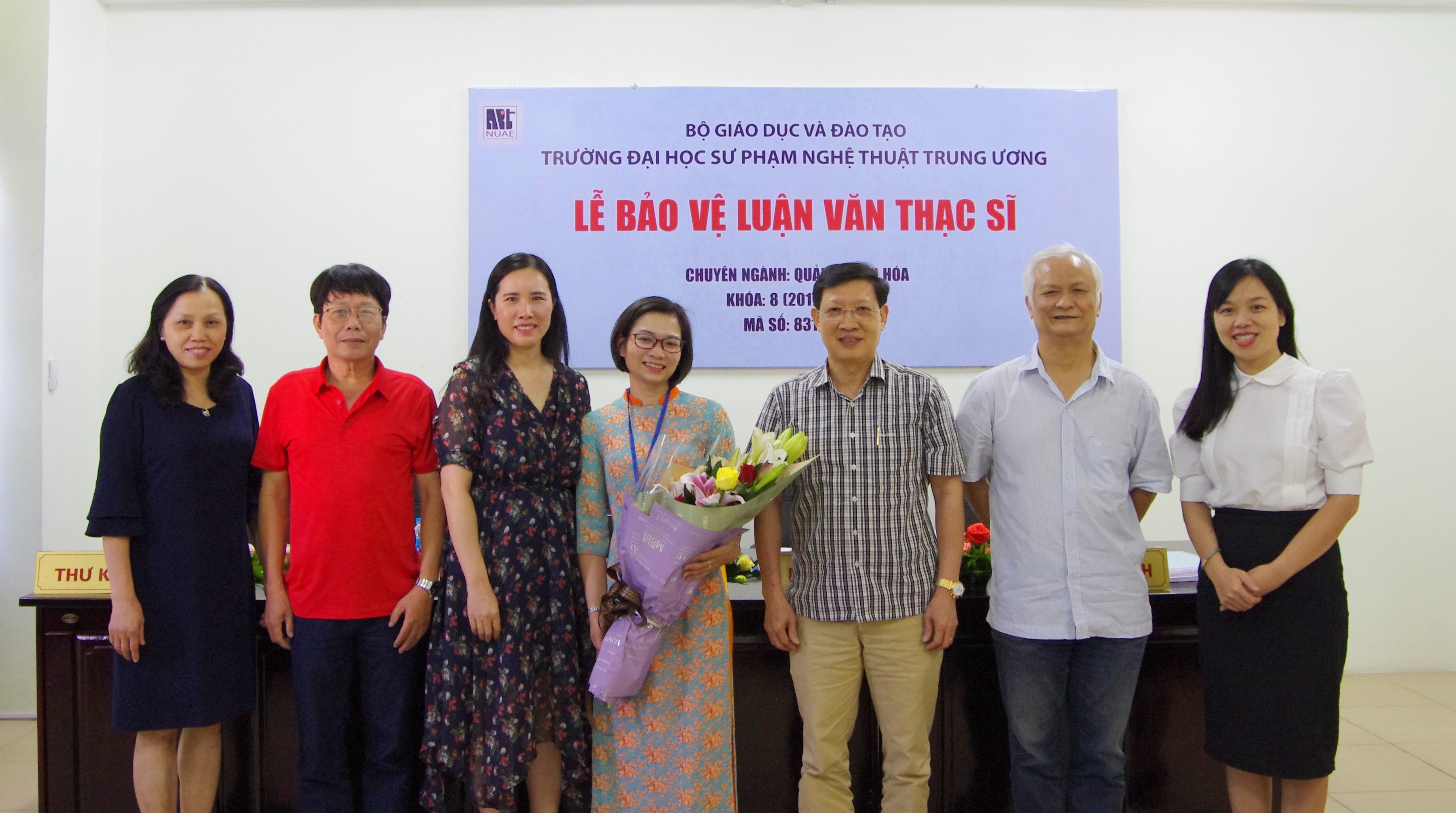 Lễ bảo vệ luận văn của học viên Nguyễn Thị Quỳnh Liên (K7) - Chuyên ngành Quản lý văn hóa