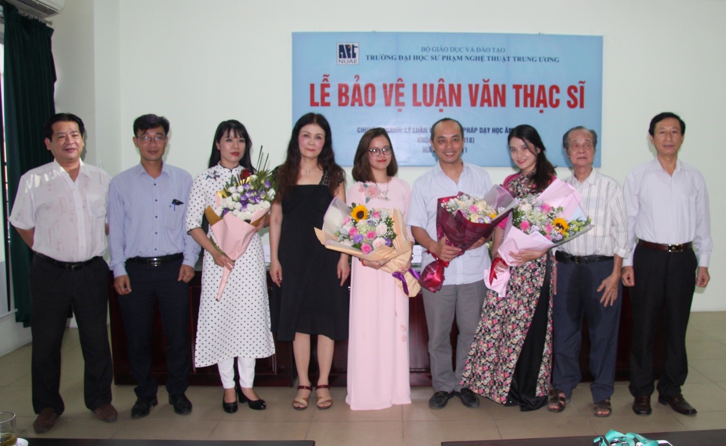 Lễ bảo vệ luận văn của các học viên Nguyễn Thị Nội, Nguyễn  Thanh Thư, Hoàng Lệ Thủy (K7) - Chuyên ngành Lý luận  và Phương pháp dạy học Âm nhạc