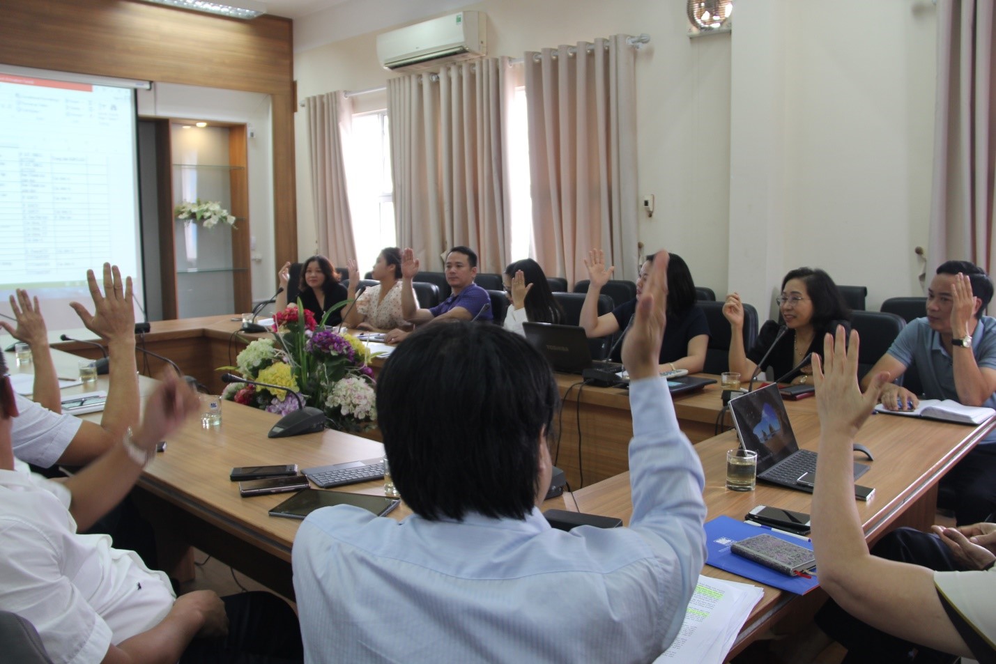 Phiên họp thứ nhất Hội đồng trường Trường ĐHSP Nghệ thuật TW nhiệm kỳ 2020 - 2025 thành công tốt đẹp