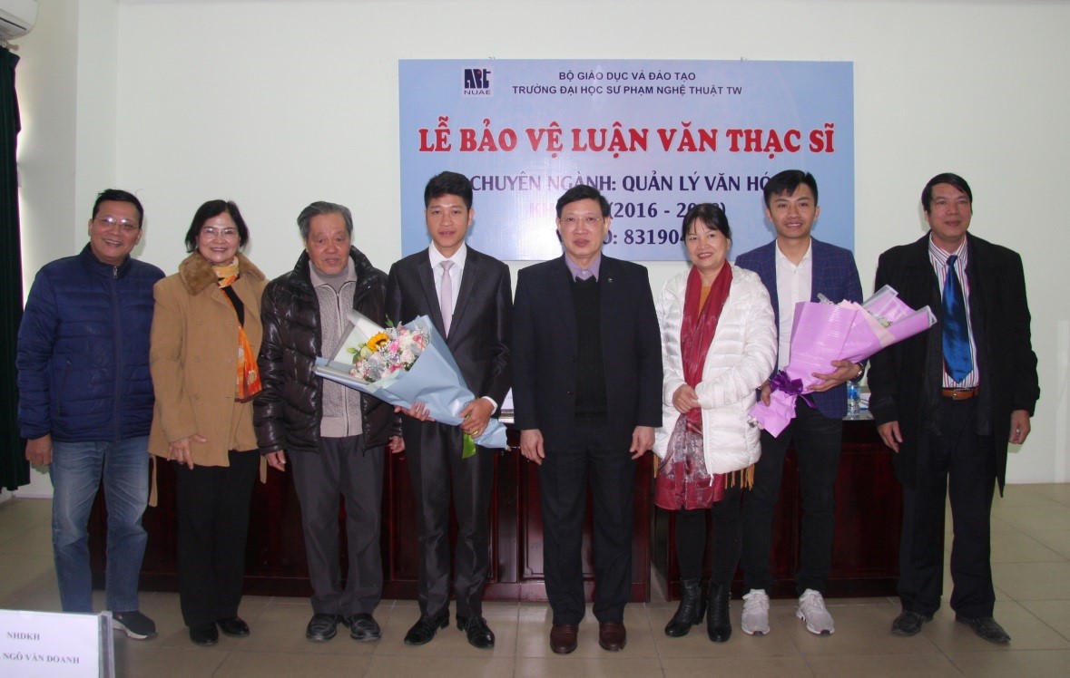 Lễ bảo vệ luận văn của hai học viên Đào Sỹ Vinh  và Quách Viết Đẩu Nam (K5) - Chuyên ngành Quản lý văn hóa