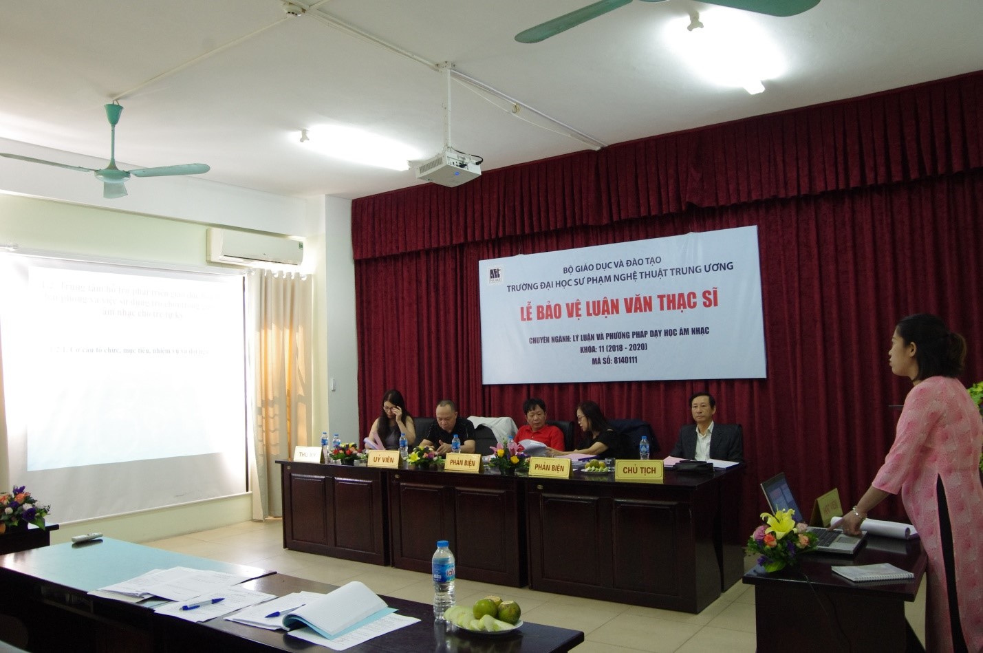 Lễ bảo vệ luận văn của học viên Nguyễn Thị Khánh Ly và Bùi Thảo Vân (K11) - Chuyên ngành Lý luận và Phương pháp dạy học Âm nhạc