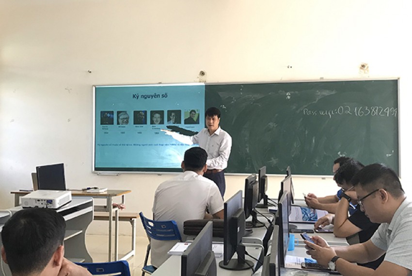 Học viện Công nghệ Bưu chính Viễn thông tổ chức khóa đào tạo nâng cao năng lực xây dựng hệ sinh thái khởi nghiệp đổi mới sáng tạo tại tỉnh Yên Bái