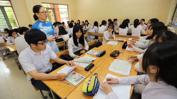 Dạy đạo đức vẫn 'nói nhiều, làm ít', nên có một nghị quyết trung ương riêng?