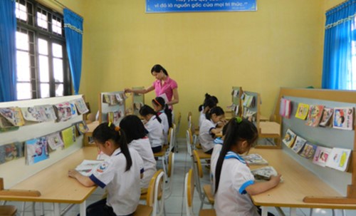 Không ép học sinh mua sách tham khảo không hiệu quả