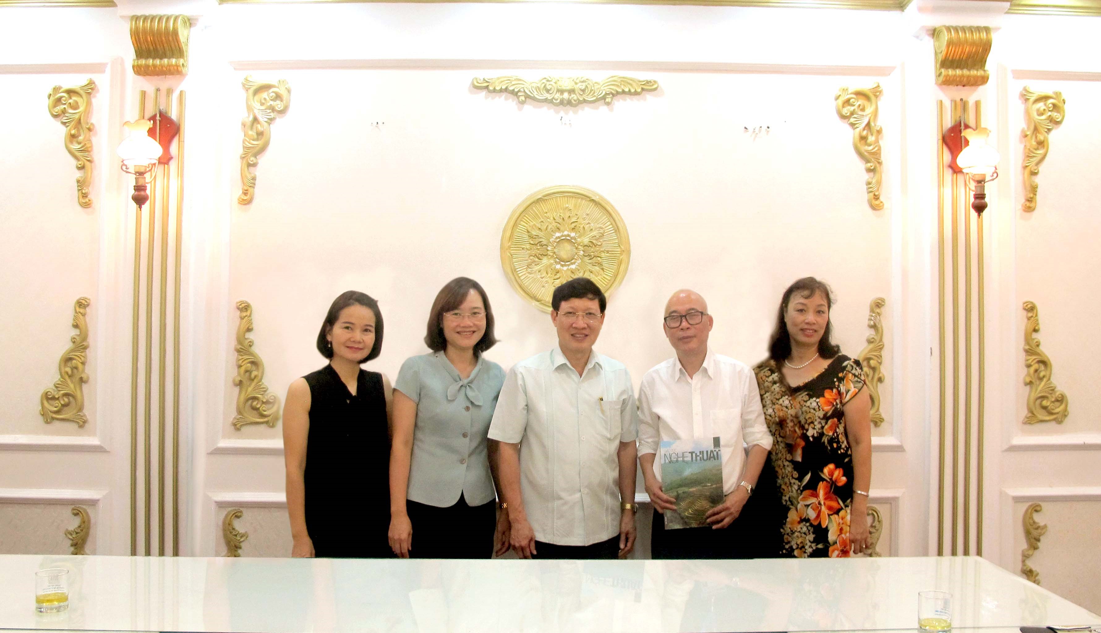 Quỹ Đào Minh Quang (CHLB Đức) đến thăm và làm việc  tại Trường ĐHSP Nghệ thuật TW