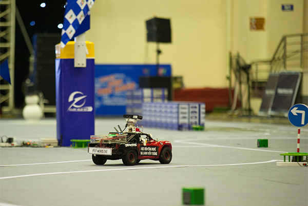 Học viện Công nghệ Bưu chính Viễn thông chiếm 50% số đội vượt Bán kết Cuộc đua số