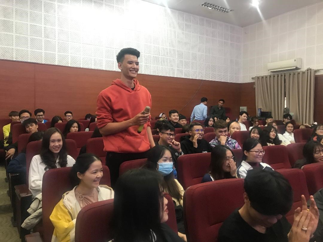 Diễn đàn “Hành trình người khởi nghiệp” tại Trường ĐHSP Nghệ thuật TW