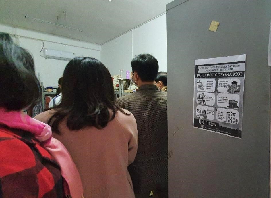 Hiệu trưởng Trường ĐHSP Nghệ thuật TW trực tiếp kiểm tra công tác phòng dịch tại ký túc xá