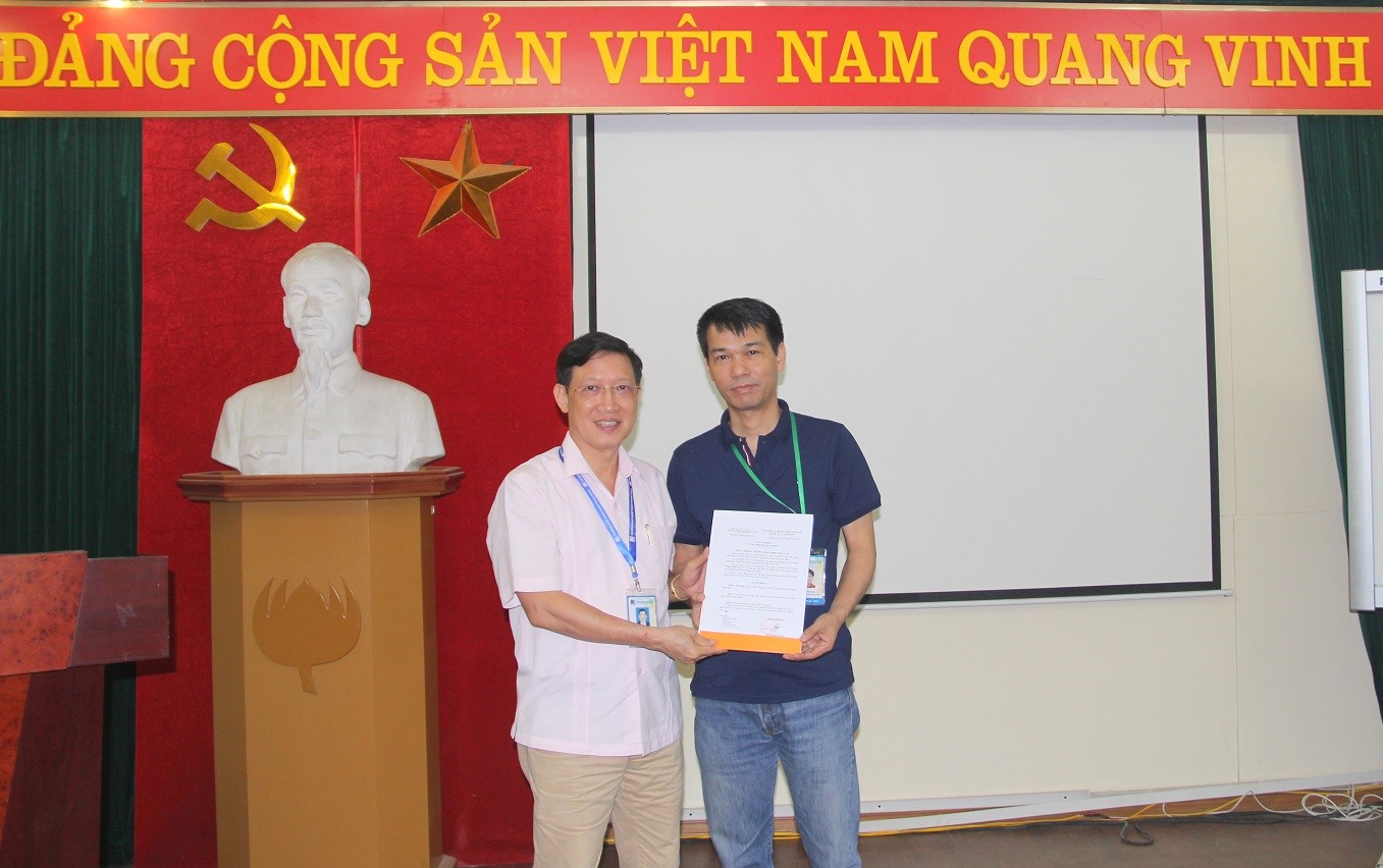 Lễ công bố quyết định bổ nhiệm chức danh trưởng phòng Đào tạo, quyết định sáp nhập đơn vị và bổ nhiệm chức danh lãnh đạo khoa Thiết kế thời trang và Công nghệ May, khoa Sư phạm Âm nhạc và Nhạc cụ