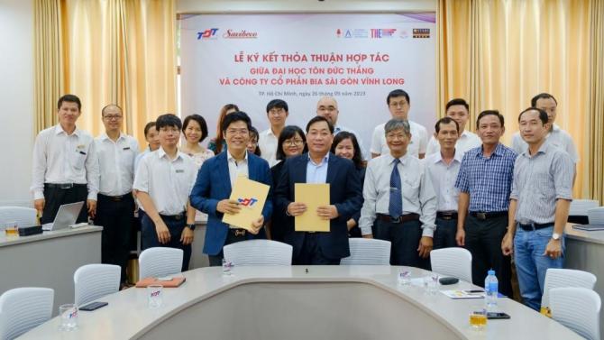 Ký hợp tác với Công ty cổ phần bia Sài Gòn - Vĩnh Long