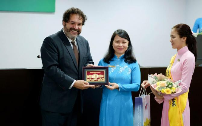 Sử dụng nước bền vững trong môi trường đô thị